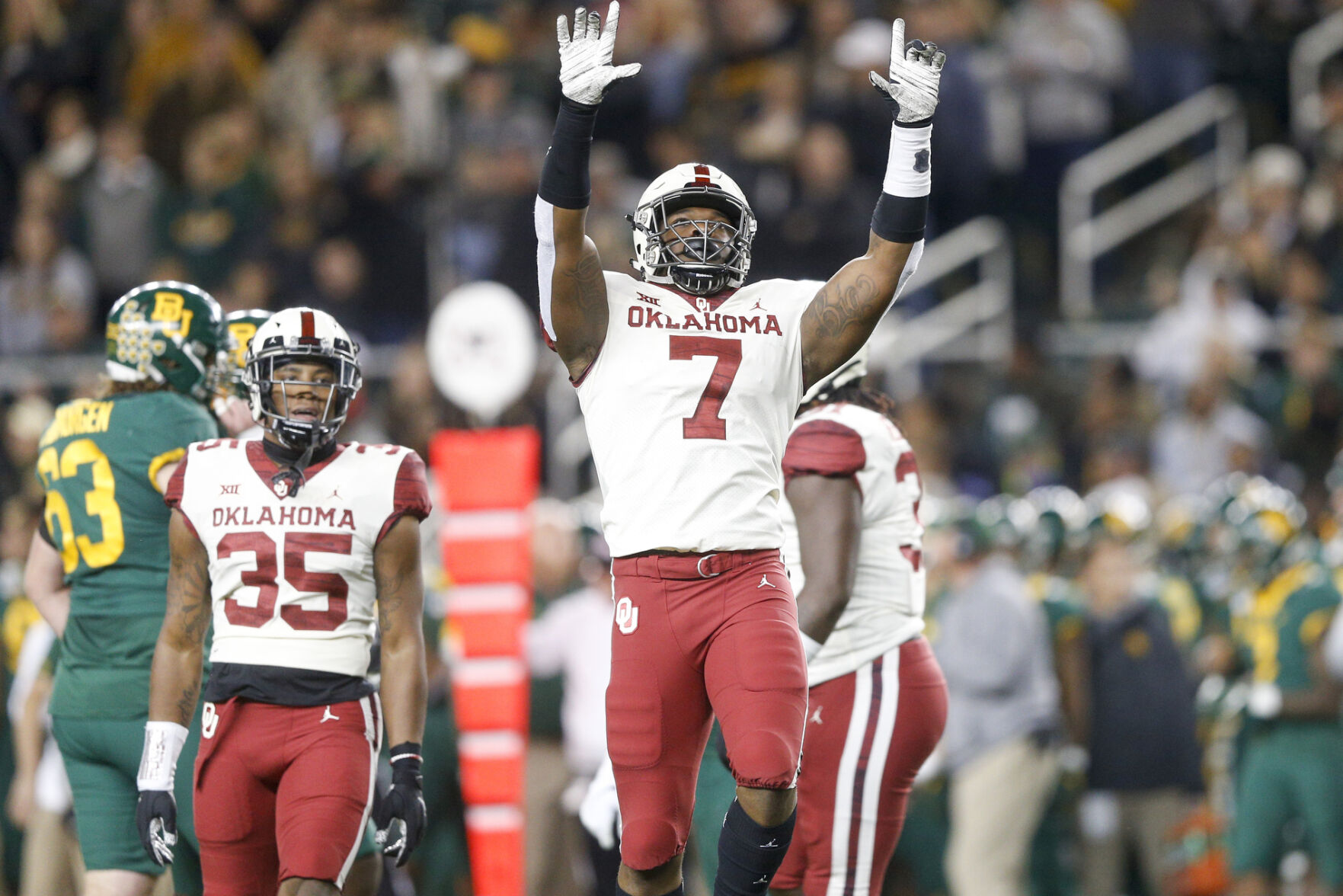 DE Ronnie Perkins (OU)